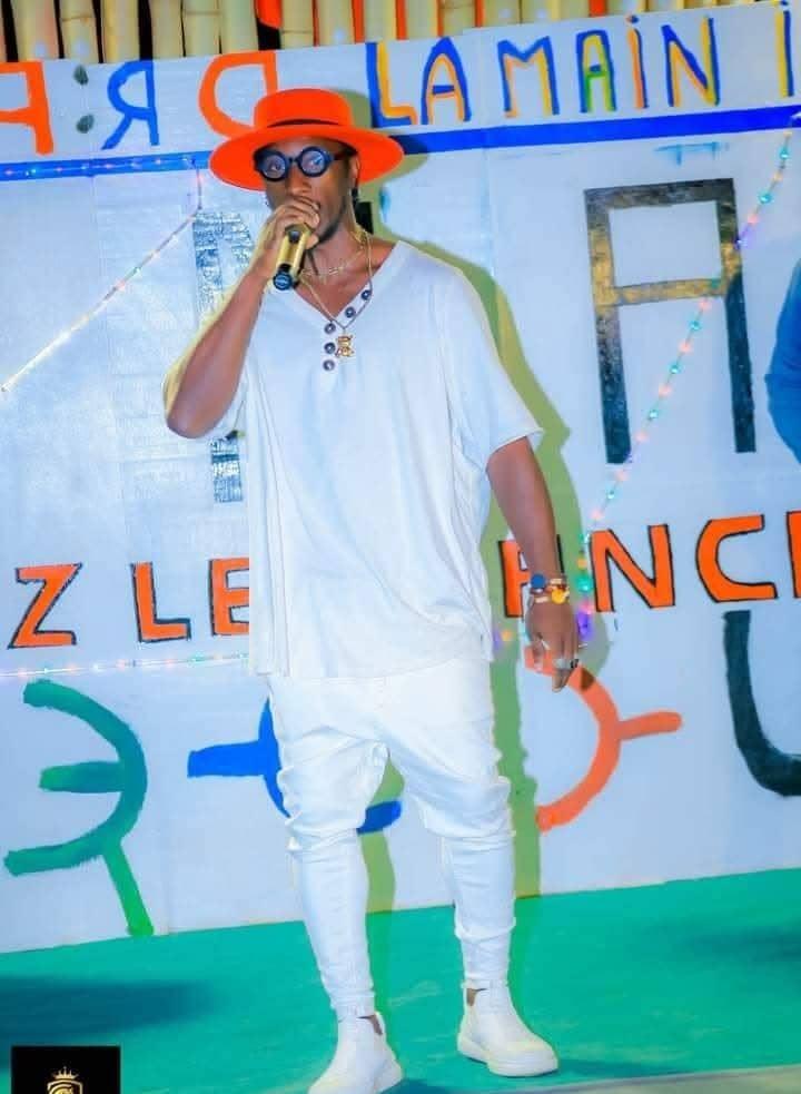 Dj Mombaly La Voix Du Peuple
