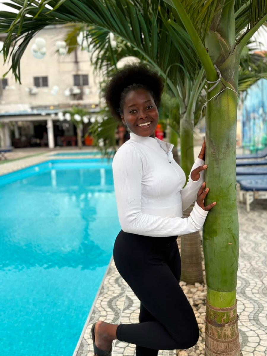 Gnahe  mande Leslie Falone 